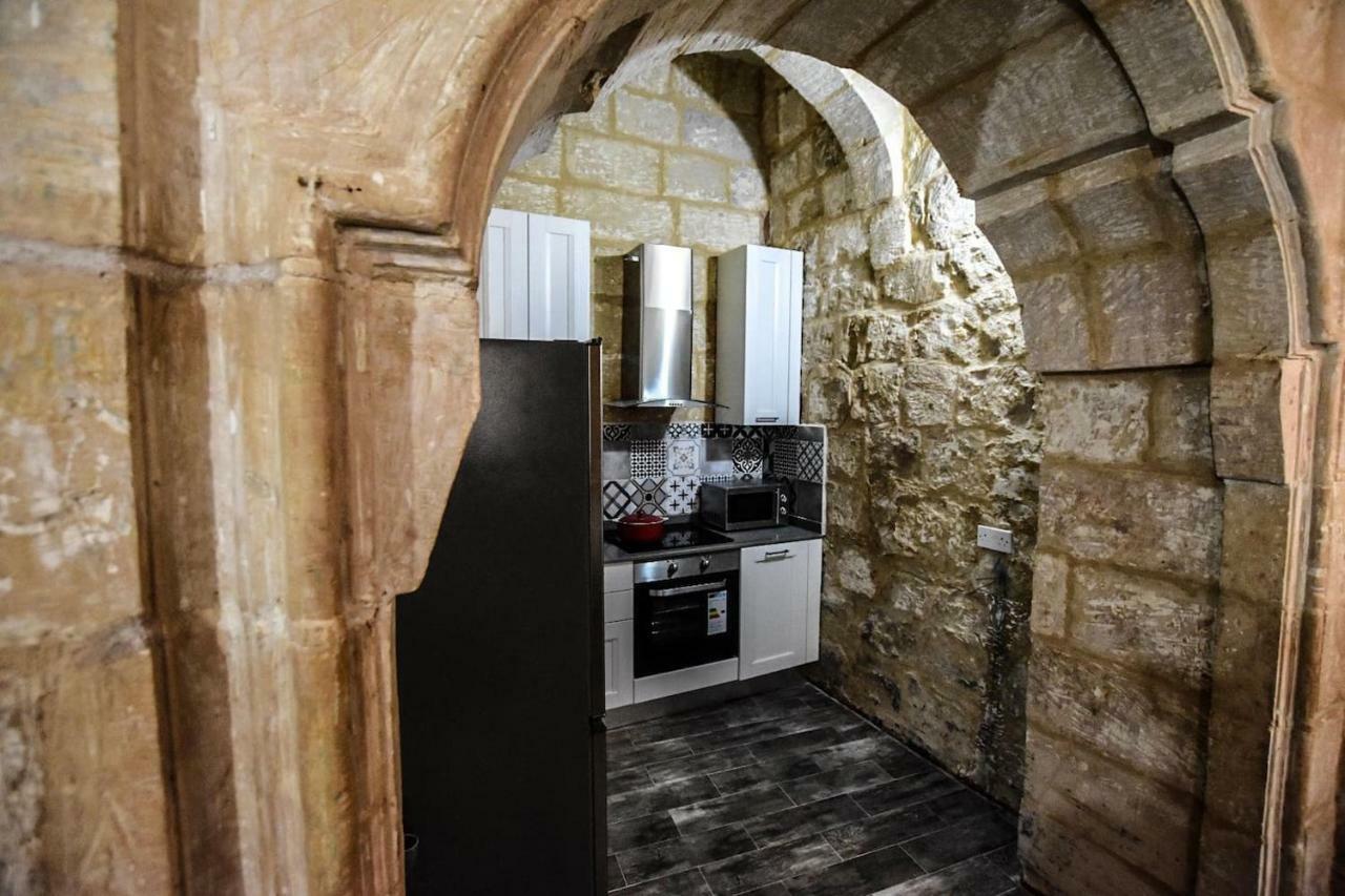 Historic Townhouse In Birgu Center Villa Luaran gambar